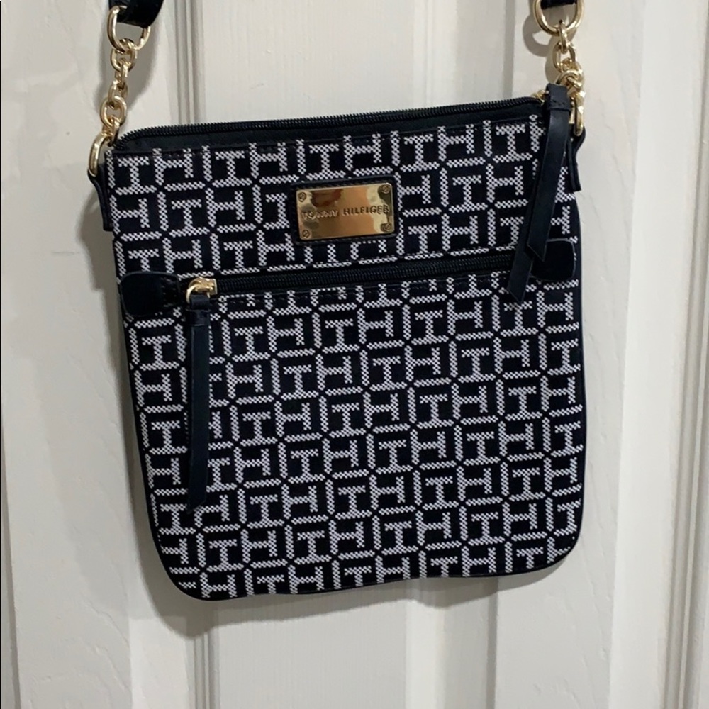 Tommy Hilfiger cross bag